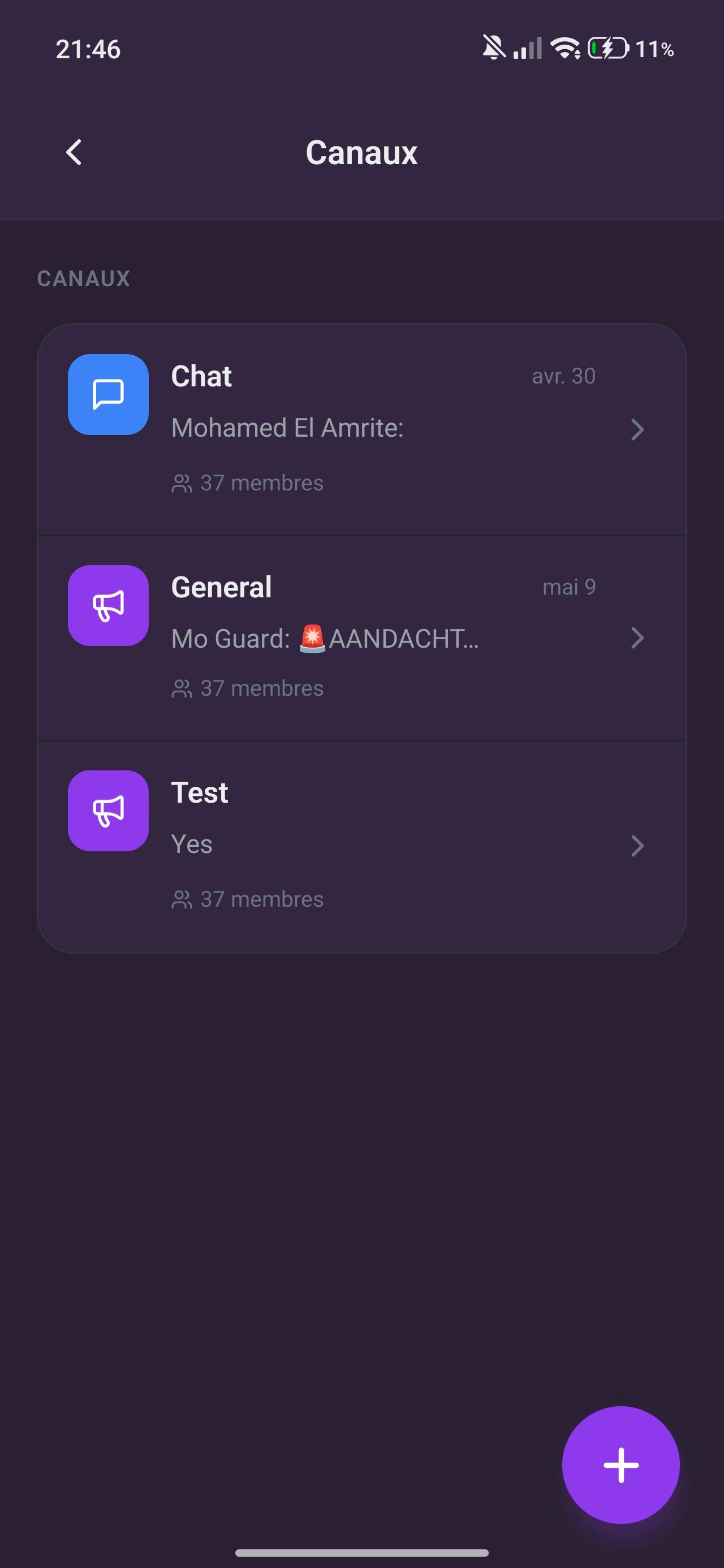 Application mobile Toki — écran des canaux de communication